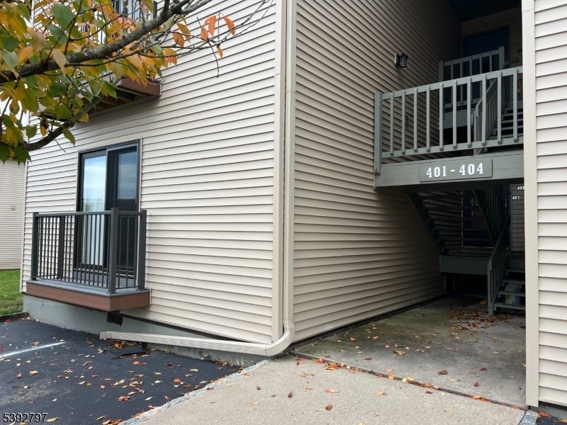 Photo of Listing #3994190