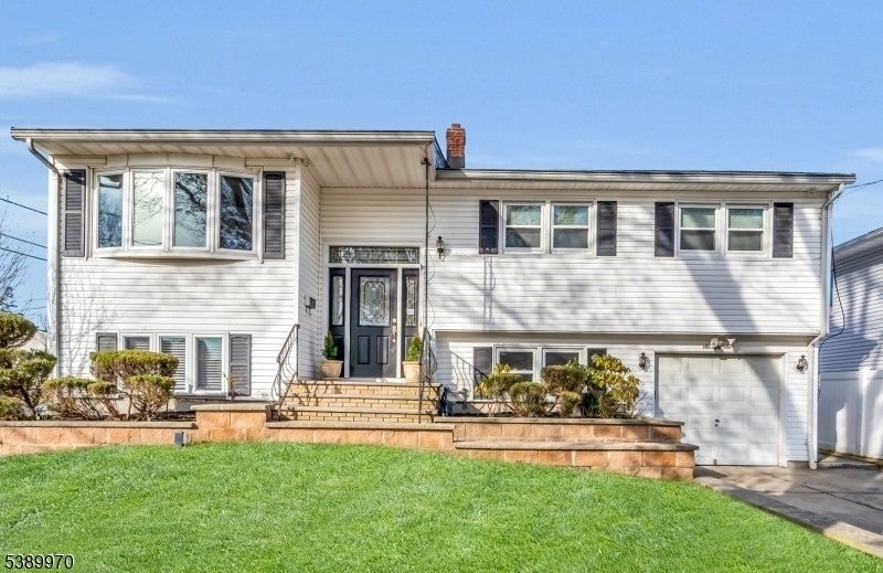 Photo of Listing #3994201