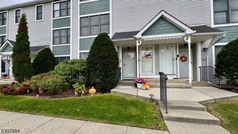 Photo of Listing #3994226