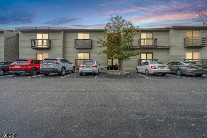 Photo of Listing #3994280