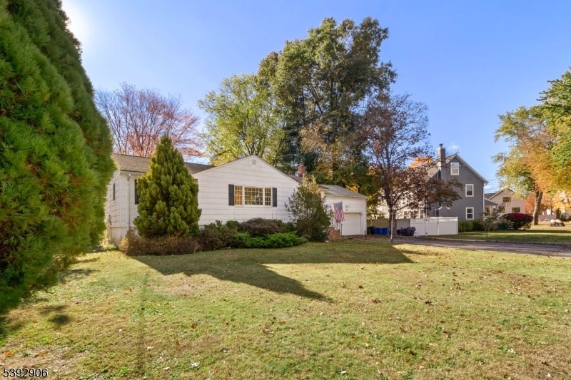 Photo of Listing #3994391