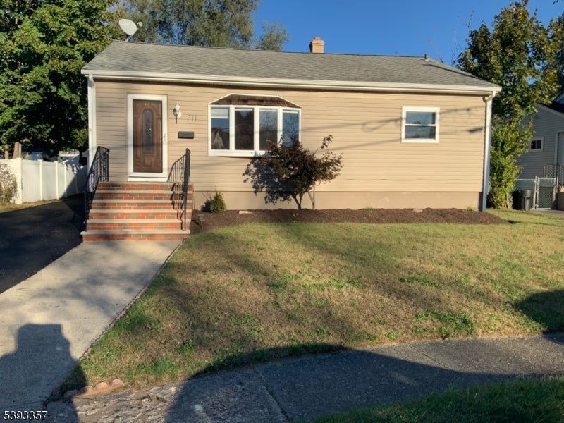 Photo of Listing #3994397