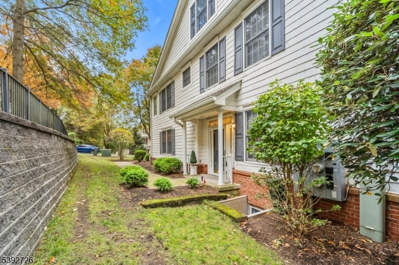 Photo of Listing #3994420