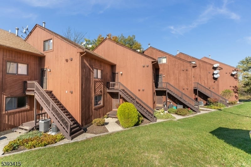 Photo of Listing #3994431