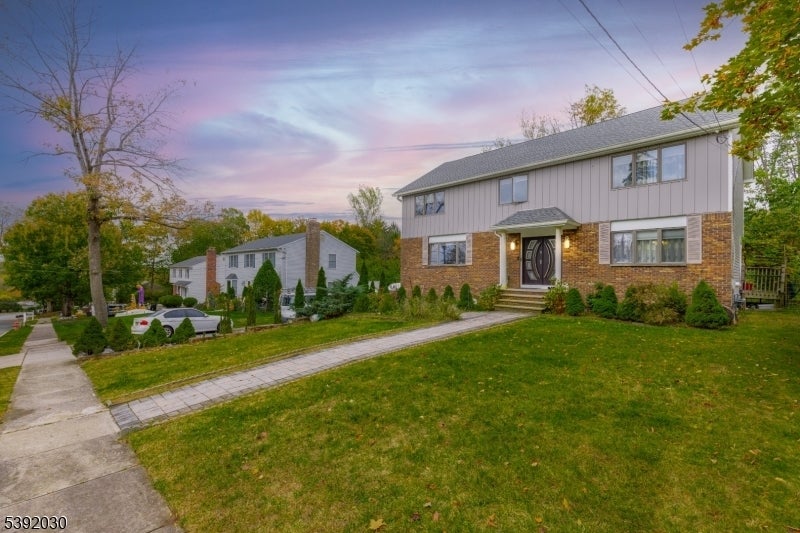 Photo of Listing #3994434