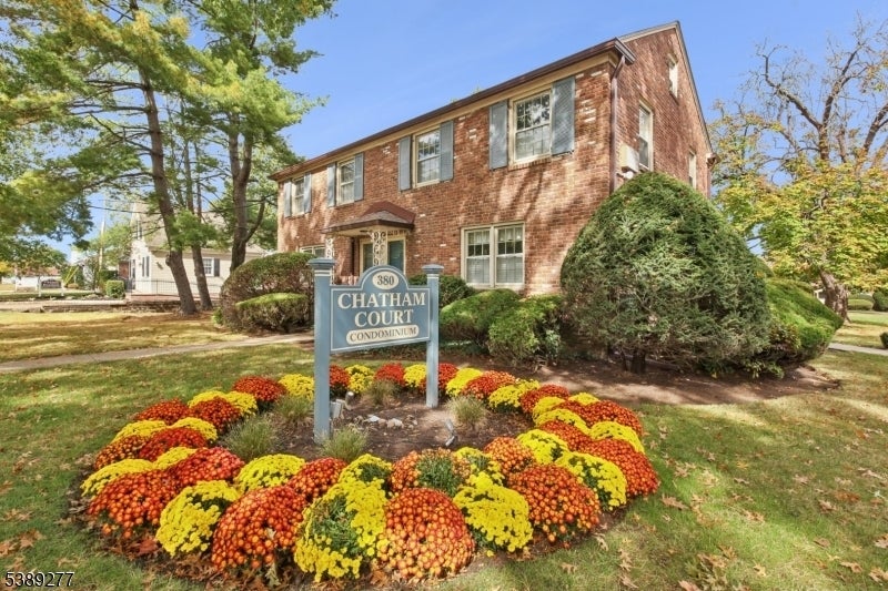 380 Main St, Chatham Boro