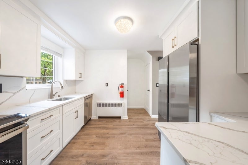 Photo of Listing #3994541