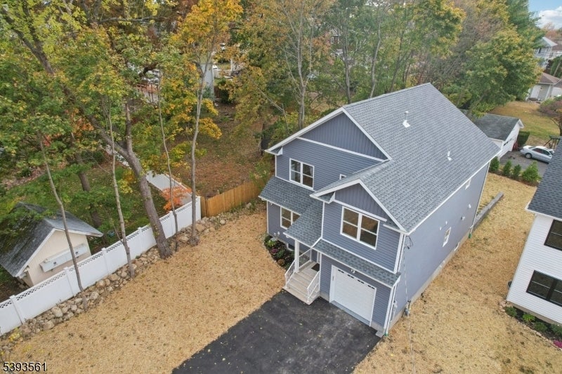 Photo of Listing #3994747