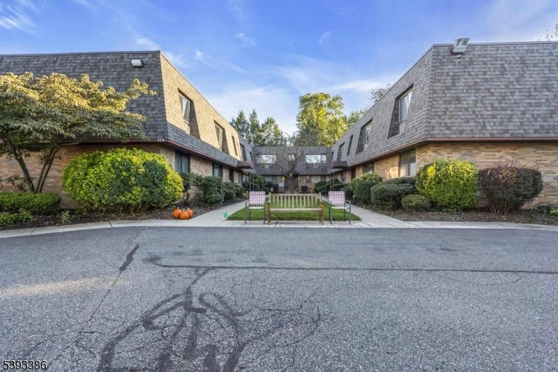 Photo of Listing #3994764