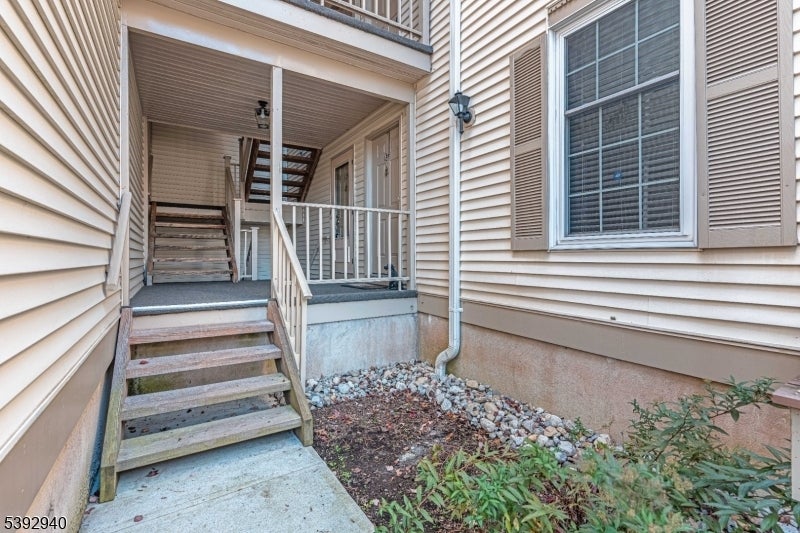 Photo of Listing #3994899