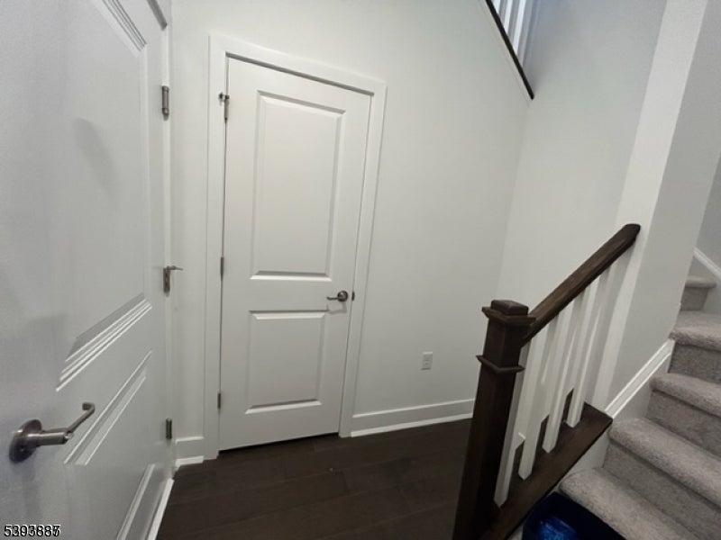 Photo of Listing #3994902