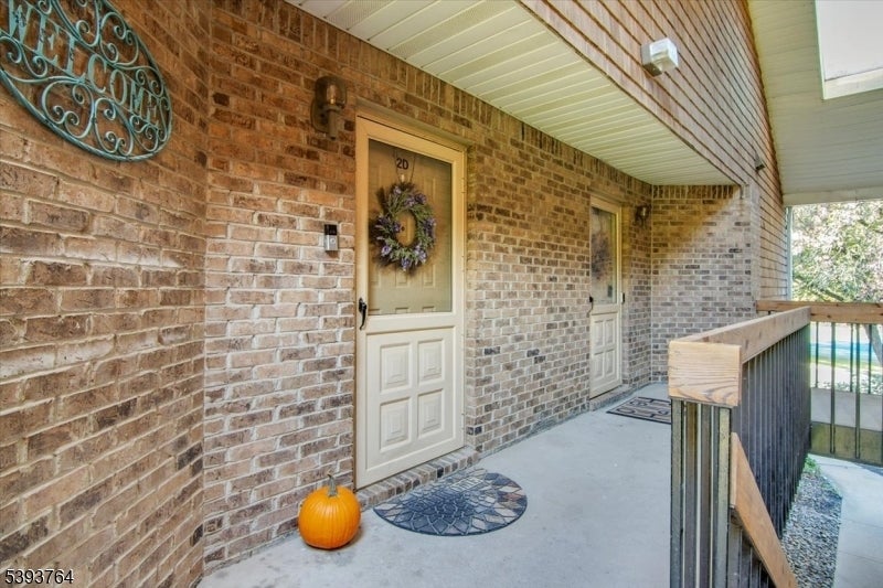 Photo of Listing #3994909