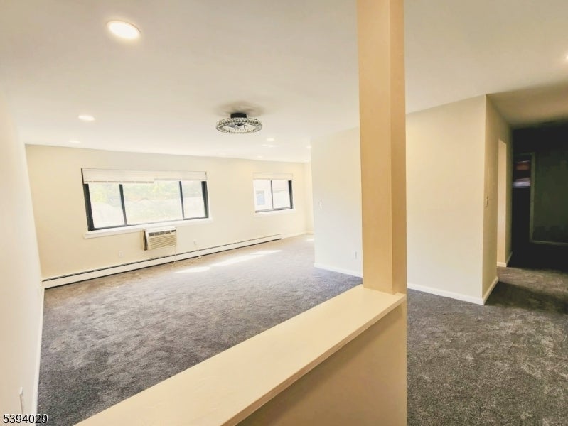 Photo of Listing #3994941