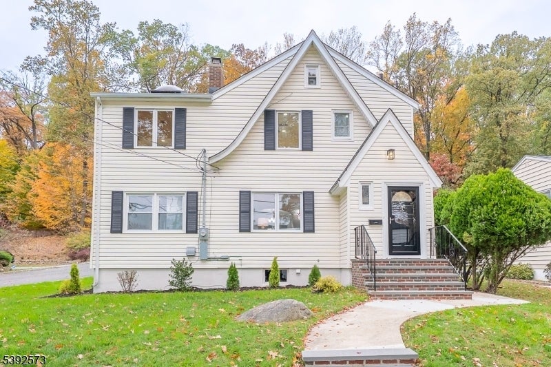 Photo of Listing #3995190