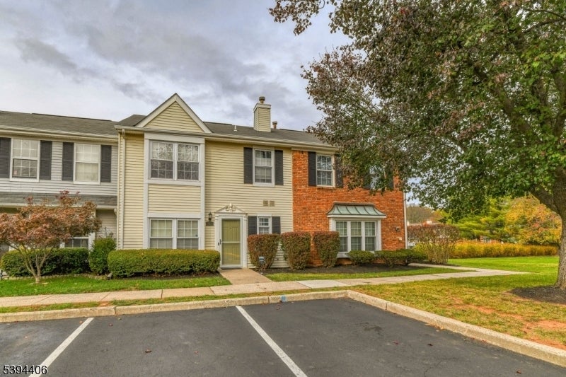 Photo of Listing #3995403