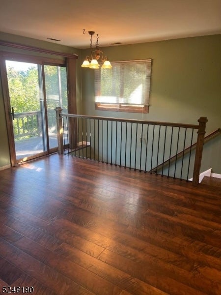 Photo of Listing #3995438