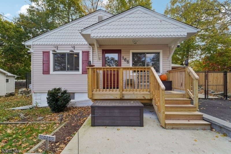 Photo of Listing #3995482