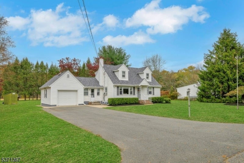 Photo of Listing #3995730