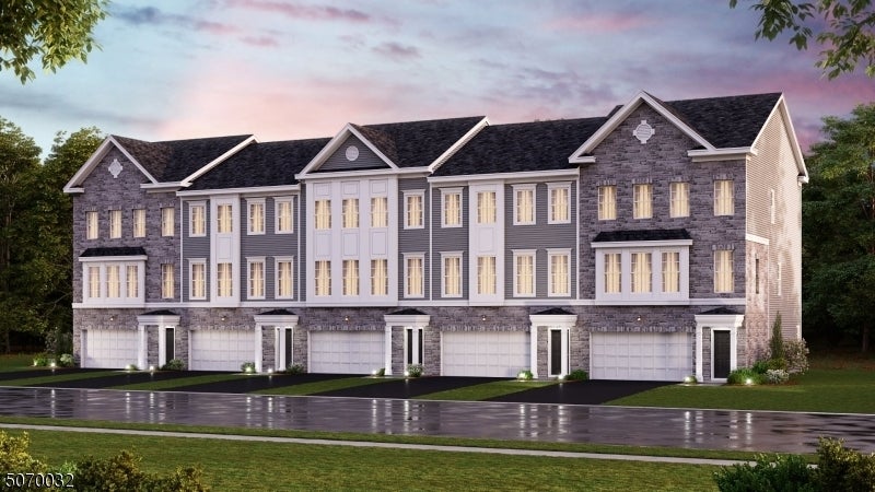 69 Eastwood Ter, East Hanover Twp.