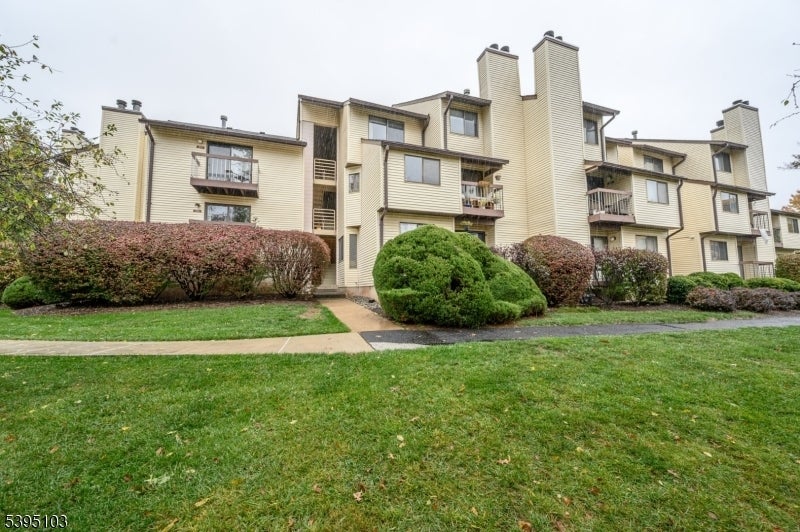 Photo of Listing #3996068