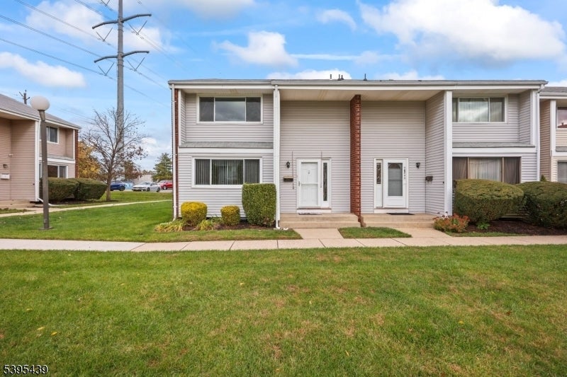 Photo of Listing #3996171