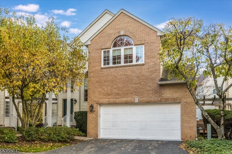 Photo of Listing #3996327