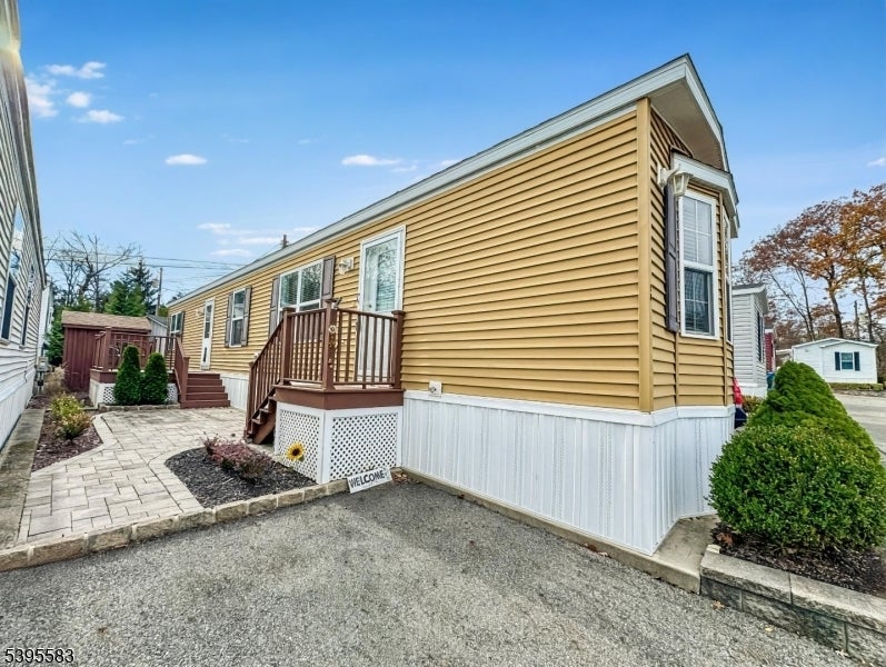 Photo of Listing #3996336