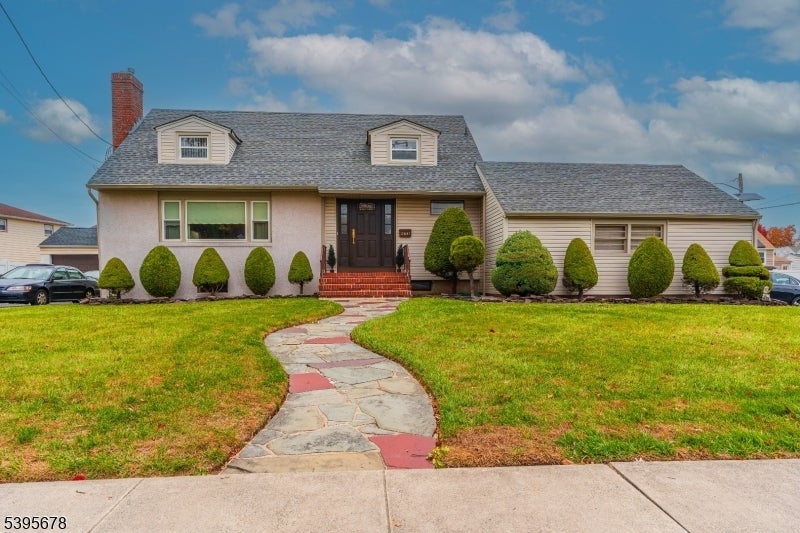 Photo of Listing #3996391