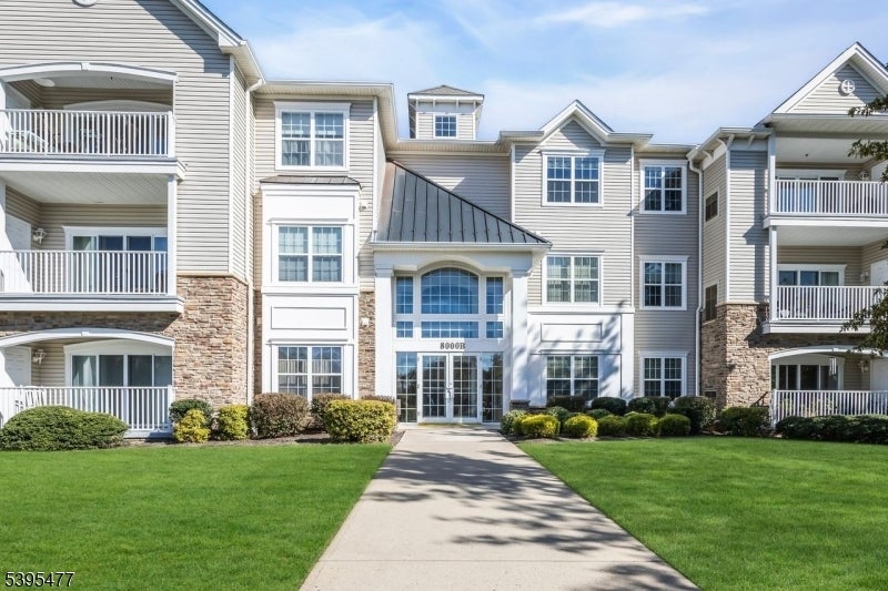 Photo of Listing #3996415