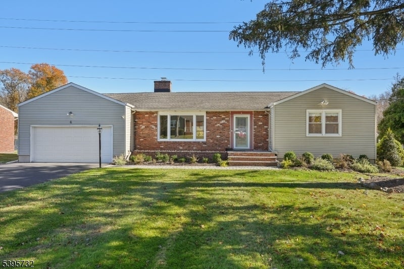 Photo of Listing #3996610