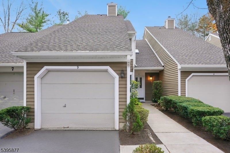 Photo of Listing #3996641