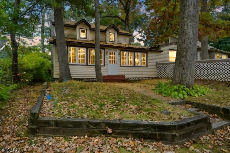 Photo of Listing #3996717