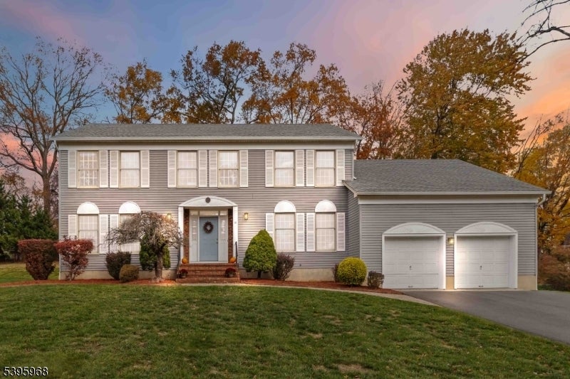 Photo of Listing #3996763