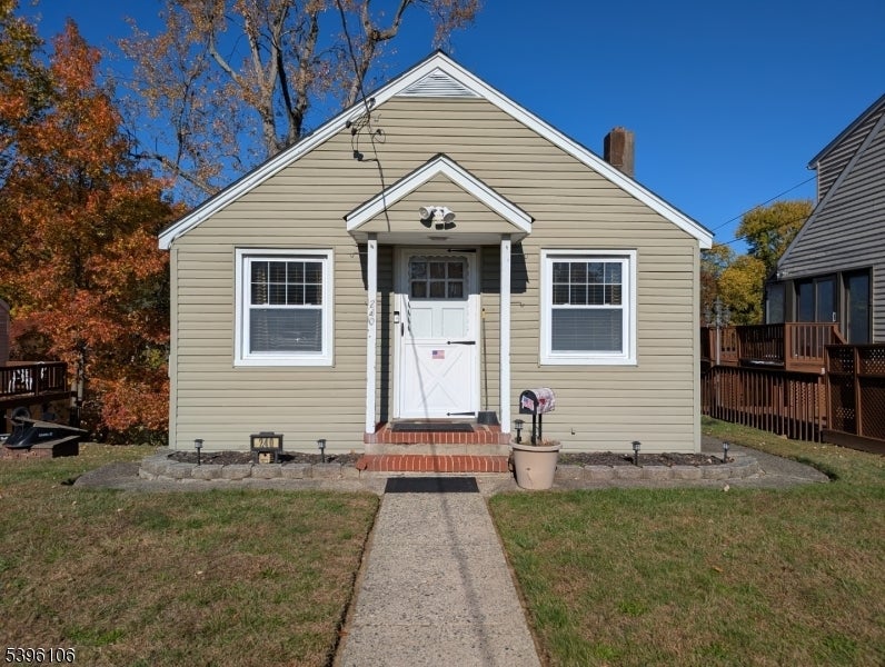 Photo of Listing #3996837