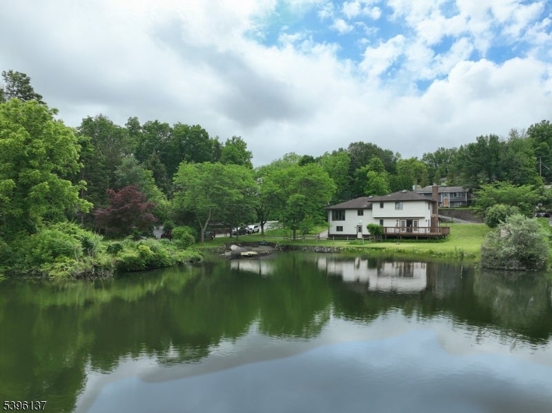 Photo of Listing #3996844