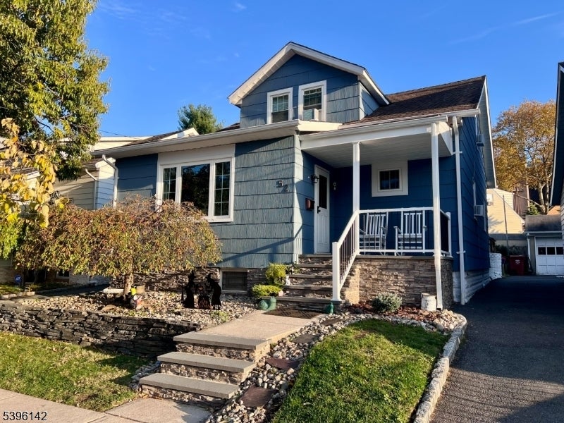 Photo of Listing #3996848