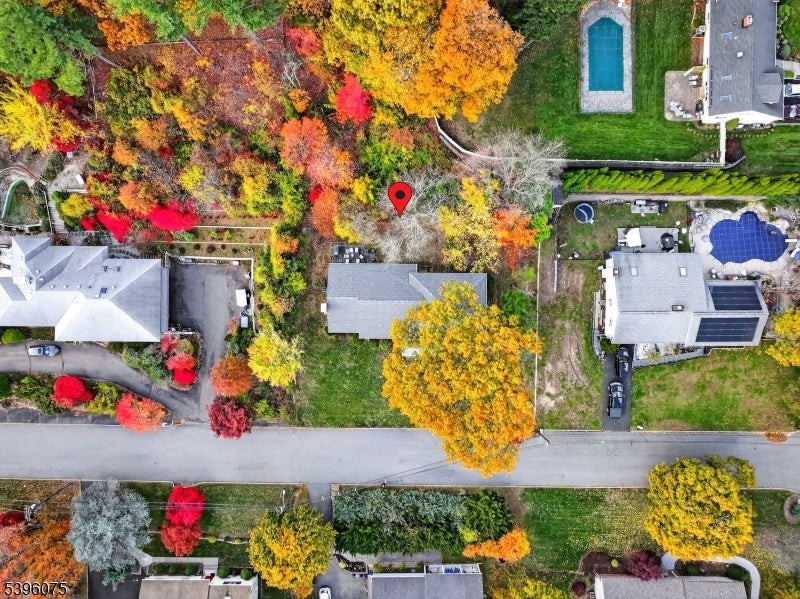 Photo of Listing #3996855