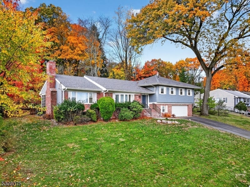 Photo of Listing #3996855