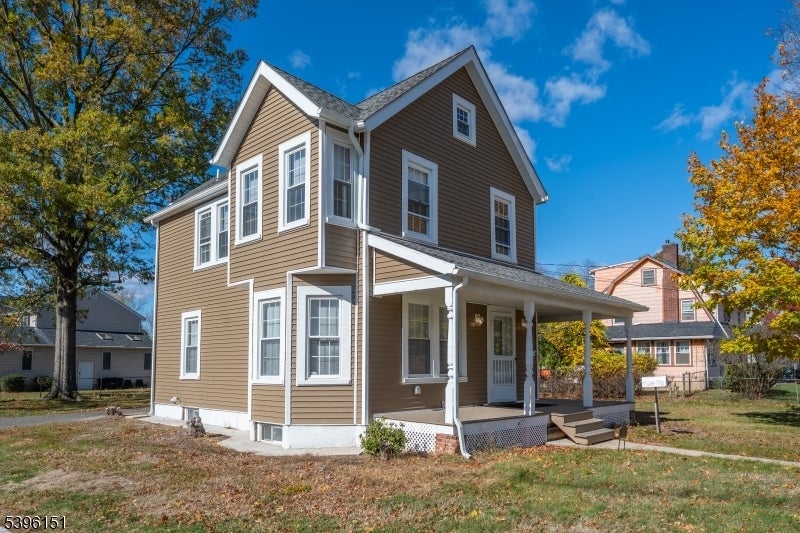 Photo of Listing #3996865