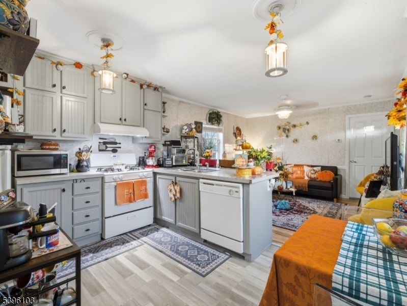 Photo of Listing #3996867