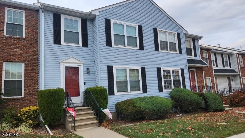 Photo of Listing #3996870