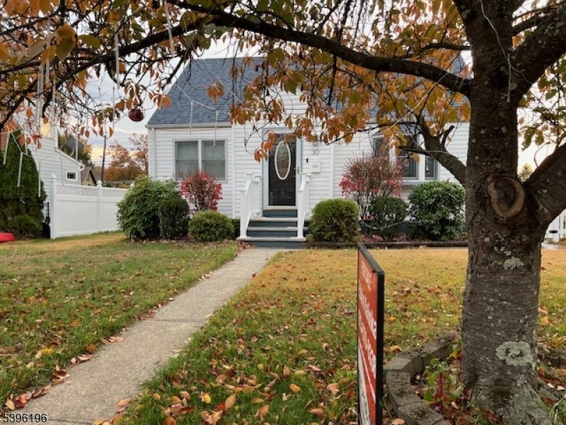 Photo of Listing #3996907