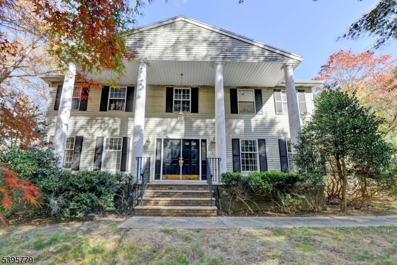 Photo of Listing #3996923