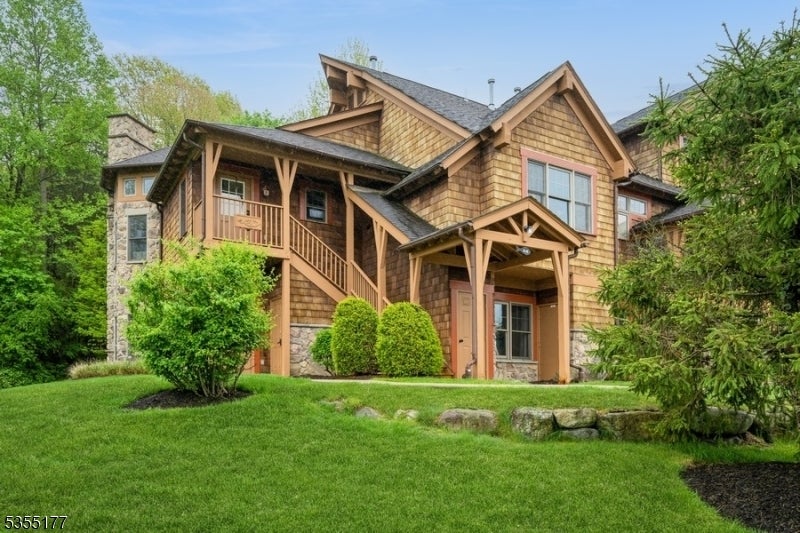 Photo of Listing #3997027