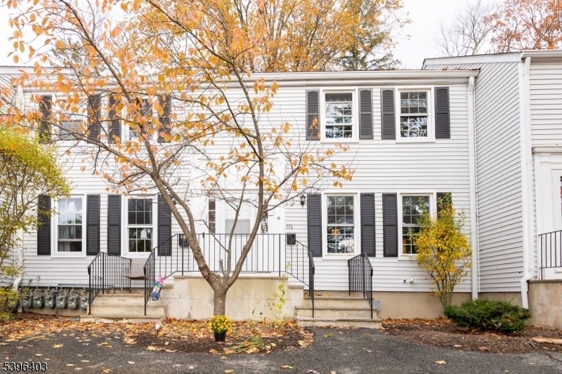 Photo of Listing #3997083