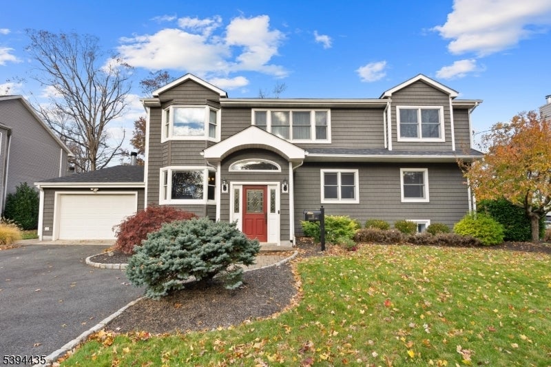 Photo of Listing #3997429