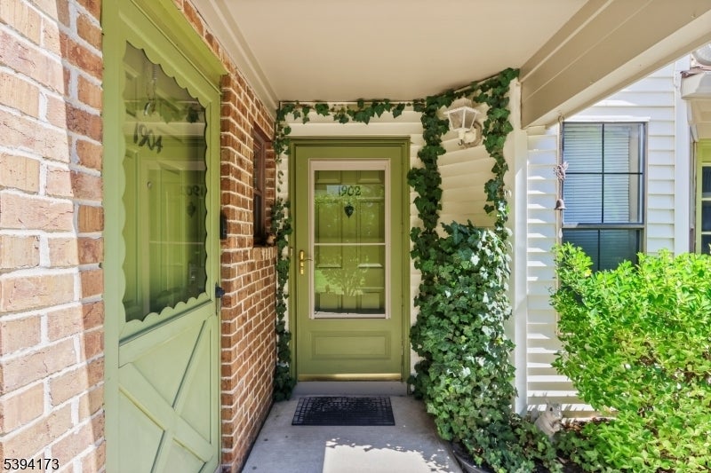 Photo of Listing #3997457