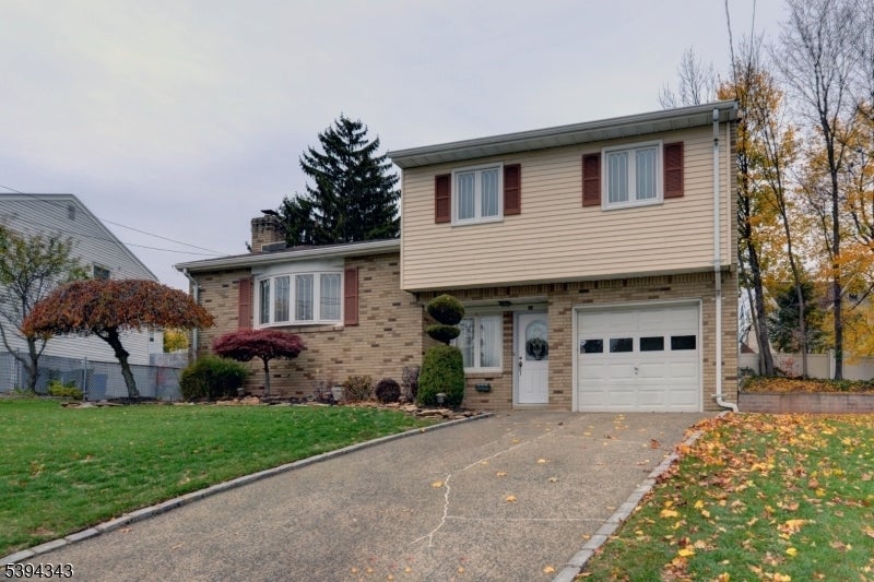 Photo of Listing #3997575