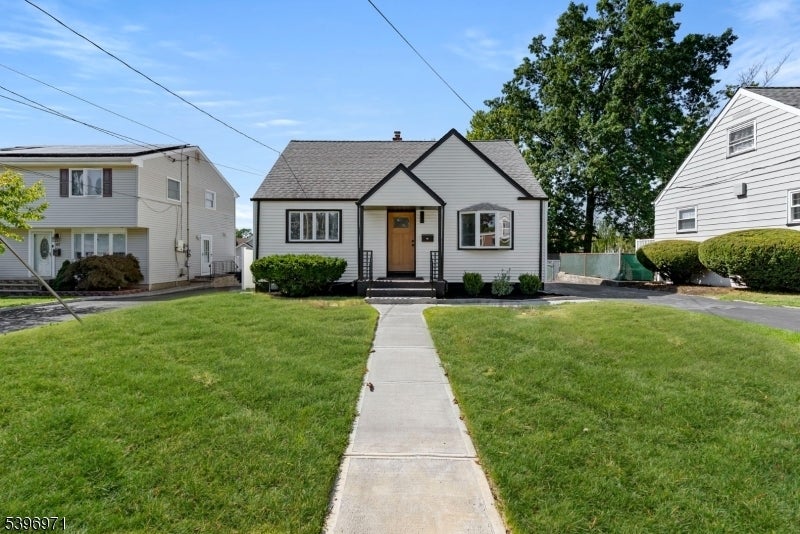 Photo of Listing #3997579