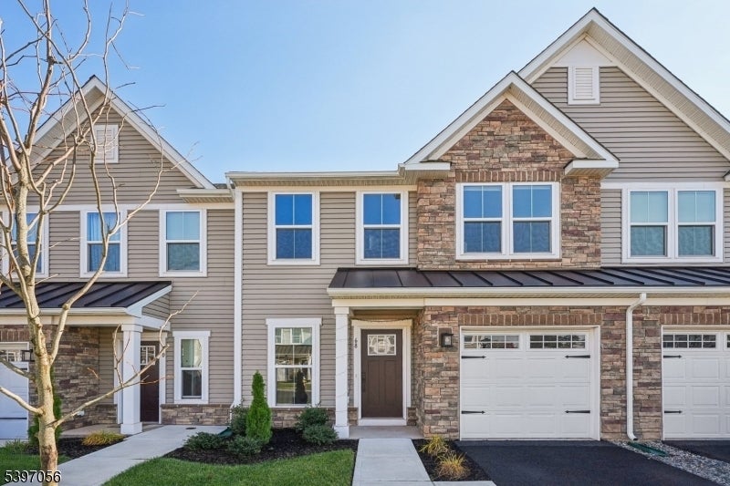 Photo of Listing #3997714